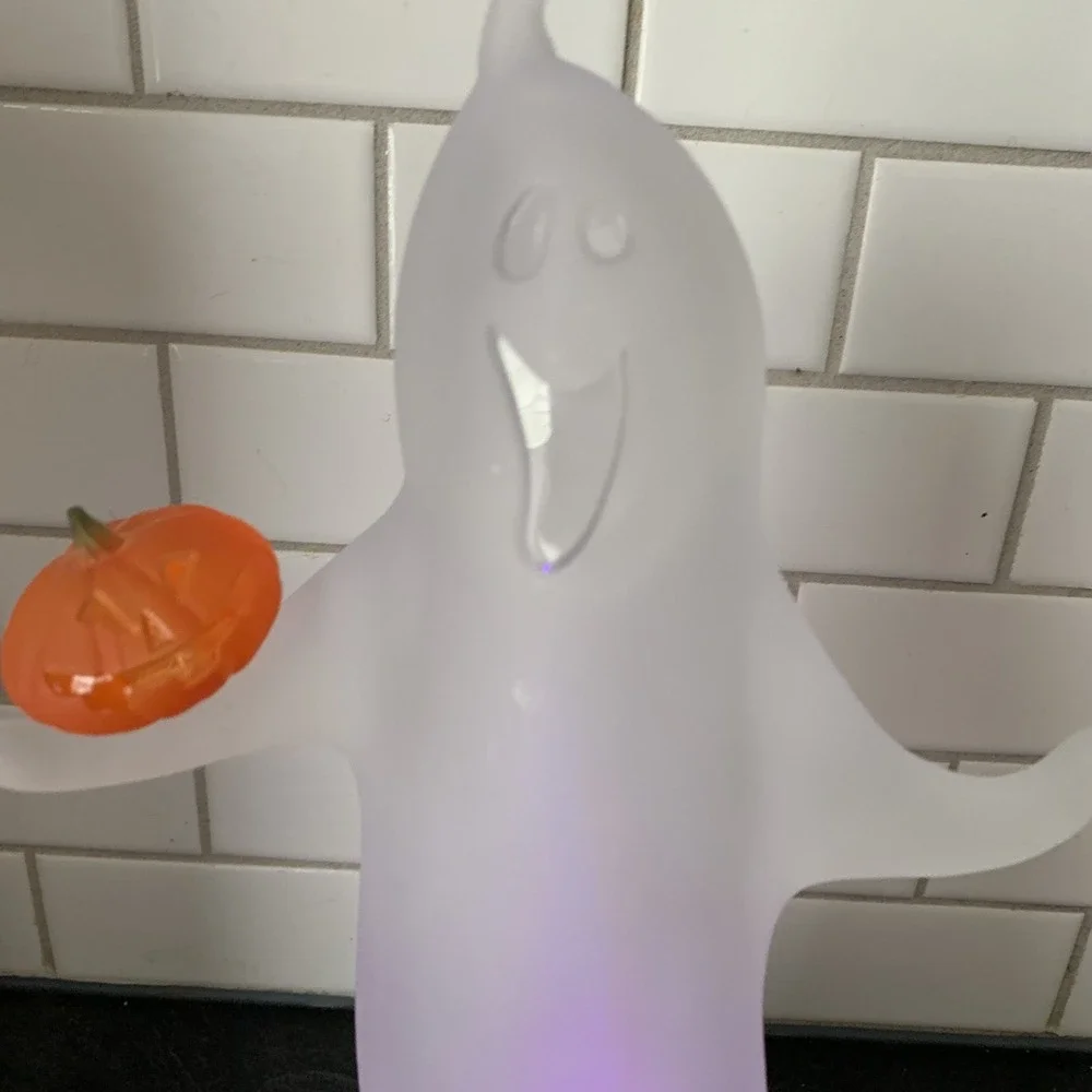 Vintage‎ Avon Color Changing Glowing Halloween Ghost